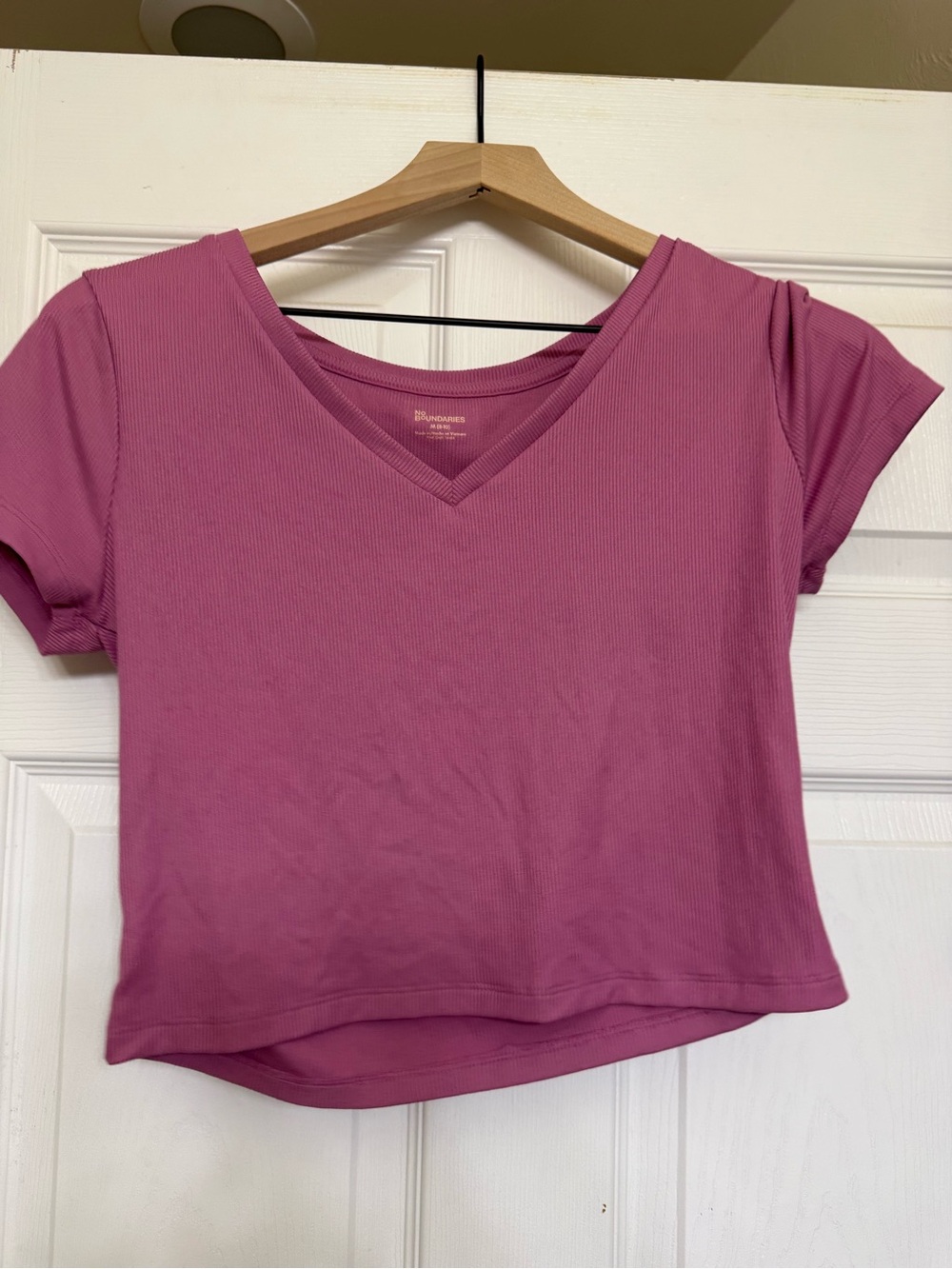 No Boundaries Pink Ribbed V-Neck Crop Top
